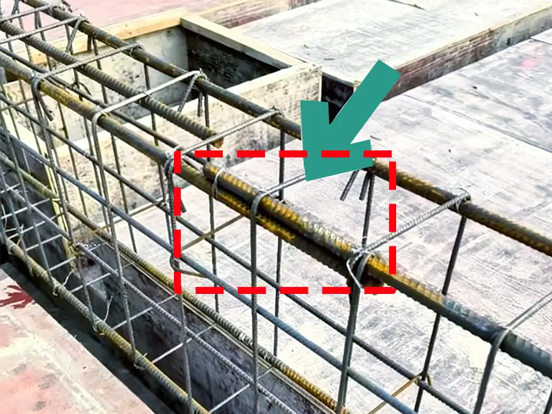 longitud insuficiente de las barras para solape