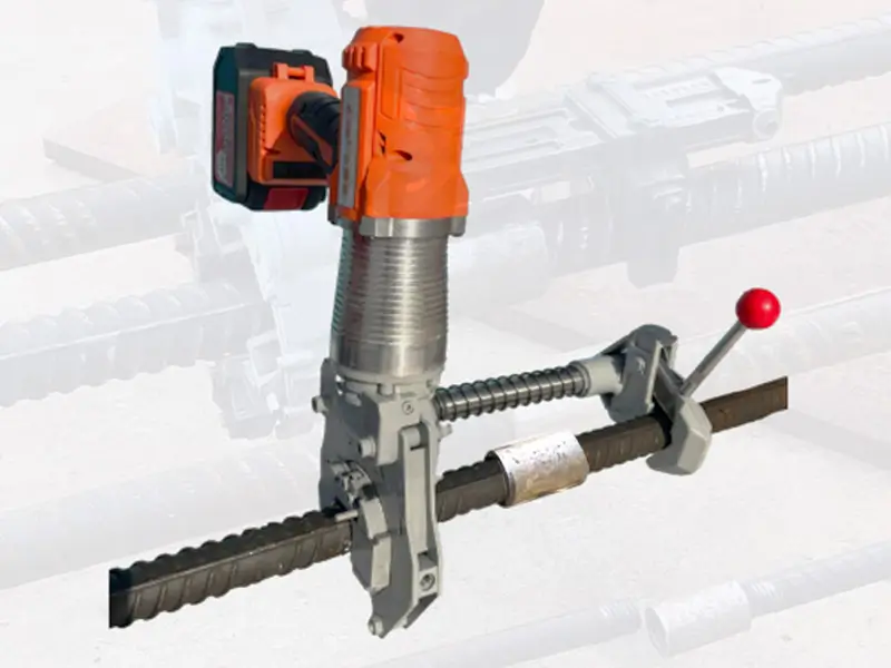 Using_a_calibrated_torque_wrench.webp